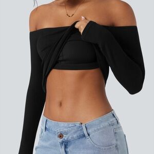 Halara Ribbed Knit Off Shoulder Long Sleeve 2-in-1
Casual Top NWT
